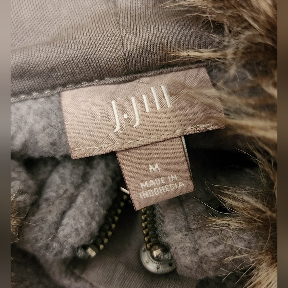 Preowned J Jill size medium, lightweight, faux fur hooded jacket - Picture 3 of 8